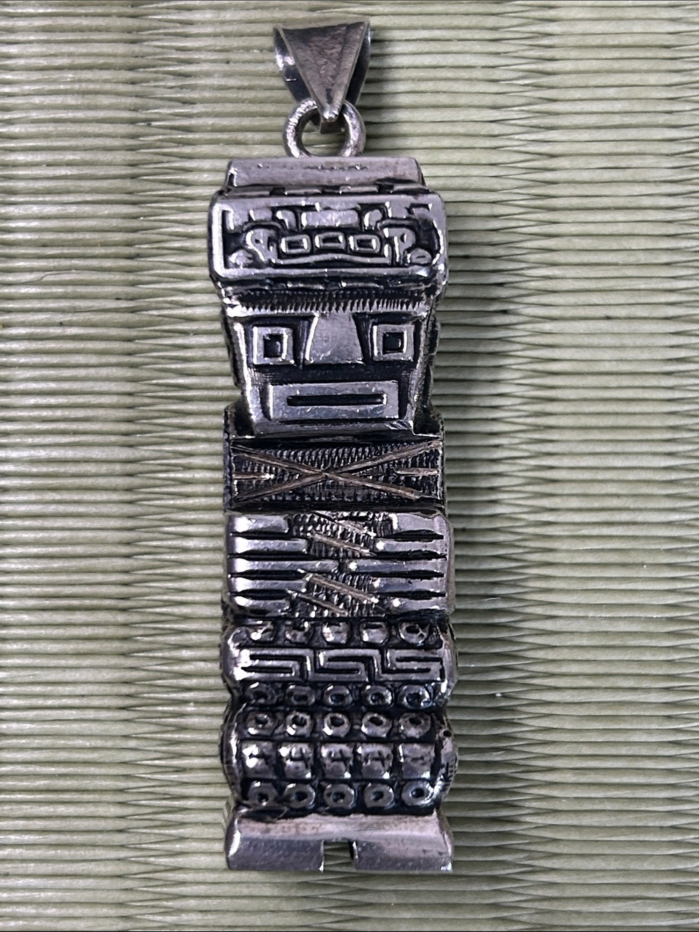 Vintage Mid-Century Collectors Silver Peruvian Effigy Pendant